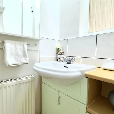 The Queens Palace 1 Bedroom Apartment Central London By Wild Esterno foto